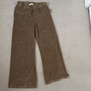Suzie Kondi The Zephyra Flare Pants in Velour
Juniper / L